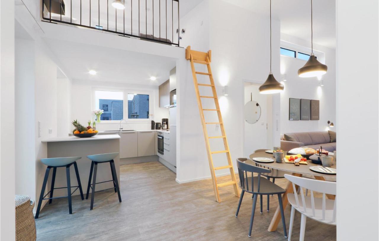 Amazing Home In Lembruch-Duemmer See With Wifi Bagian luar foto