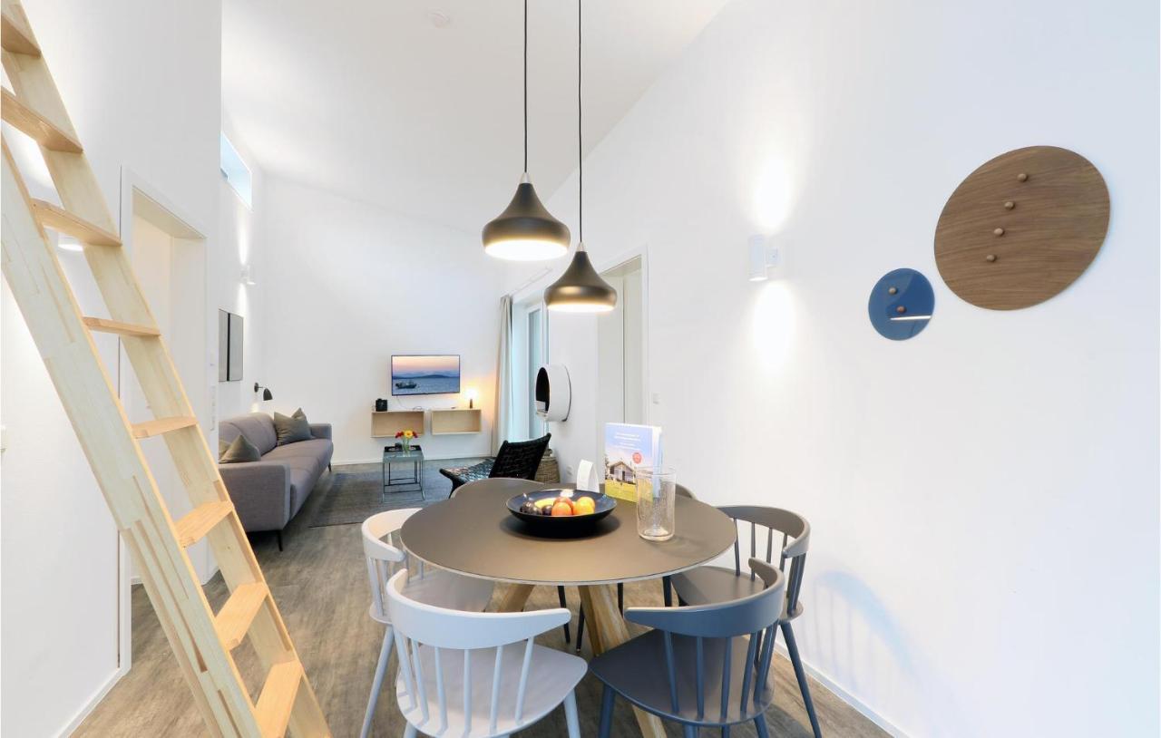 Amazing Home In Lembruch-Duemmer See With Wifi Bagian luar foto