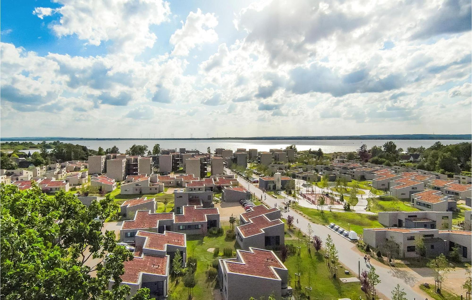 Amazing Home In Lembruch-Duemmer See With Wifi Bagian luar foto